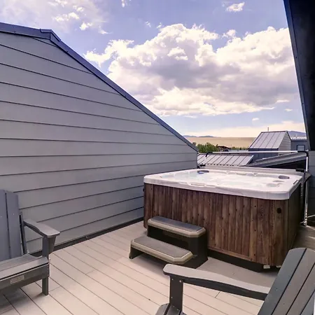 Villa 58B 2Br 2,5Ba Townhouse